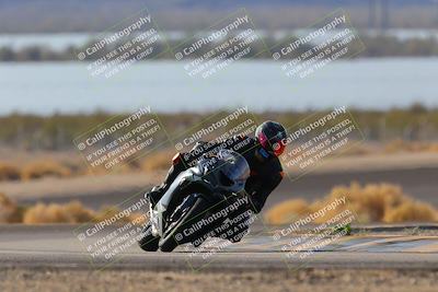 media/Dec-18-2022-SoCal Trackdays (Sun) [[8099a50955]]/Turn 14 (940am)/